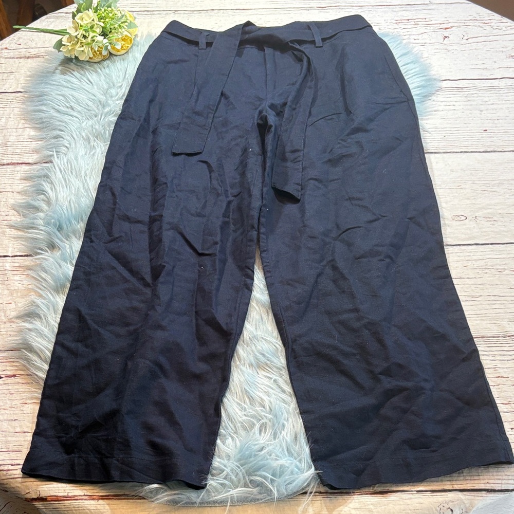Zara Navy Wide Leg Cropped Pants with Tie Waist